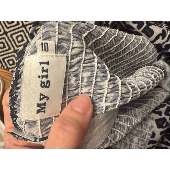 My Girl White Black Animal Print Tie Shoulder Straps Smocked Mini Dress Size 10 - Picture 4 of 4